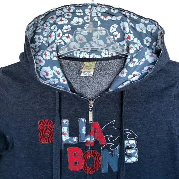 Billabong Hoodie Size: Large - Picture 3 of 4